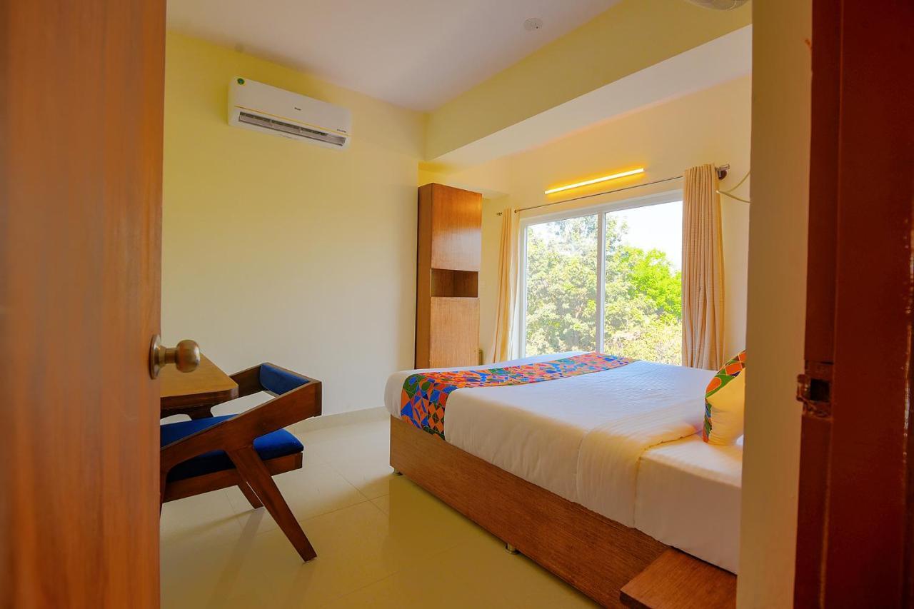 Fabhotel Gr Lake View - Btm Layout Bangalore Exteriör bild