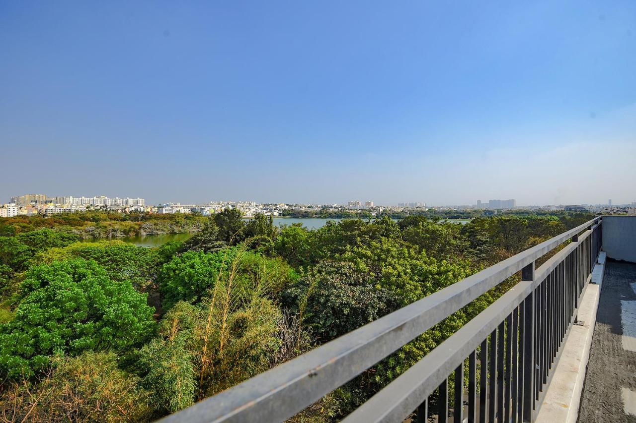 Fabhotel Gr Lake View - Btm Layout Bangalore Exteriör bild