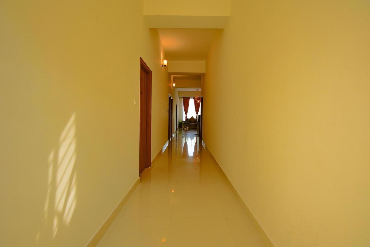 Fabhotel Gr Lake View - Btm Layout Bangalore Exteriör bild